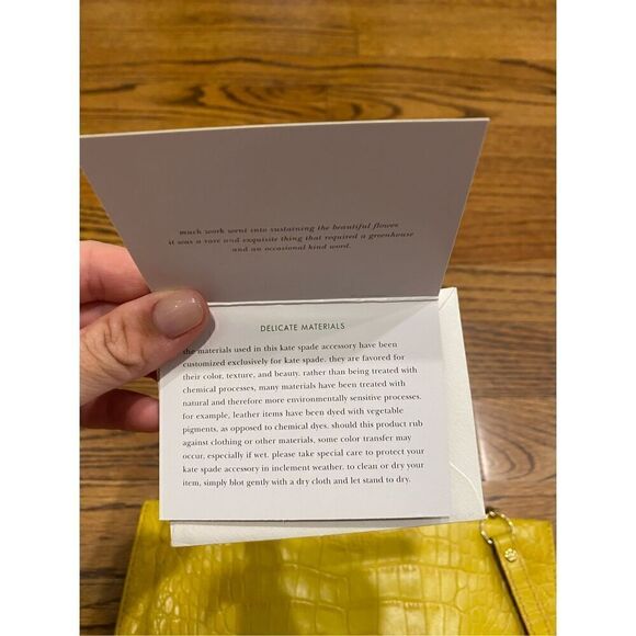 NWT Kate spade crocodile wristlet - Picture 5 of 7
